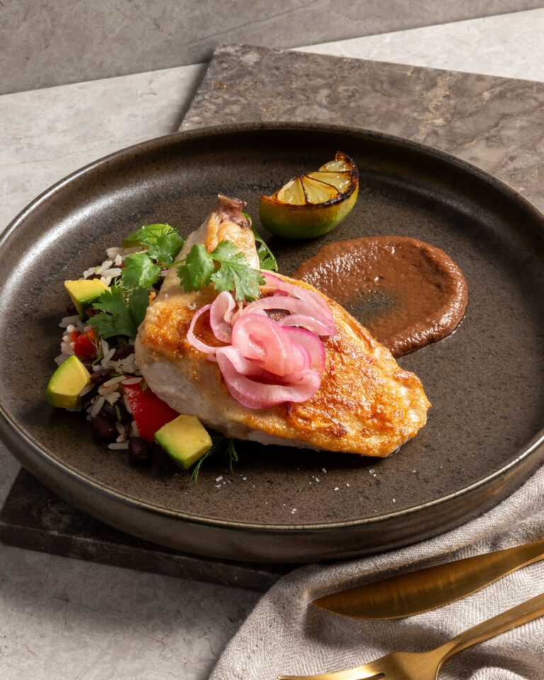 Seared chicken breast brought to life with vibrant flavours of capsicum, coriander, lime rice and radish 👌
#SeasonedbyQLD #GalaDinner #CorporateCatering Seared chicken breast brought to life with vibrant flavours of capsicum, coriander, lime rice and radish 👌
#SeasonedbyQLD #GalaDinner #CorporateCatering