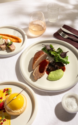Chargrilled tuna with velvety eggplant puree and buffalo bocconcini opens this three-course lunch, followed by grilled duck breast with earthy baby beetroot and charred broccolini. A caramelised mango and vanilla tartlet completes the experience, with passionfruit jelly adding a bright final note.

#SeasonedByQLD #LongLunch
